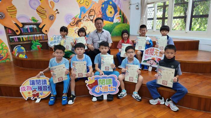 114年10月閱讀證書頒獎活動圖片