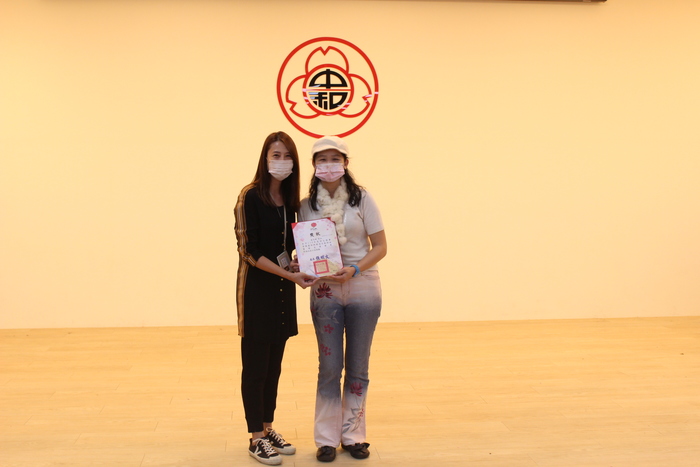 金志璇老師榮獲雙和分區語文競賽國語朗讀教師組第一名，新北市語文競賽國語朗讀優勝
