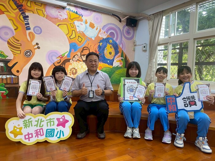 114年10月30日榮譽學生頒獎活動圖片