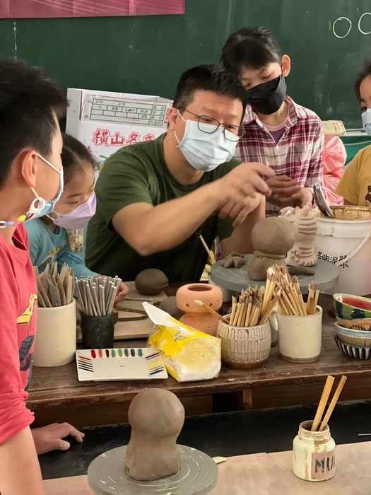 老虎紙鎮與風鈴陶珠