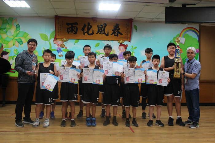 本校籃球隊參加108年新北市小學運動會籃球賽榮獲第六名